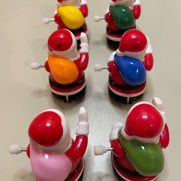 Set Of 6 Wind-Up Santa Claus Toys With Colorful Backpacks - Picture 2 of 5
